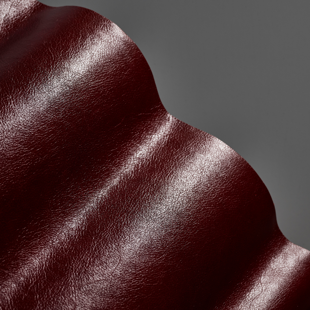 LLC-OLD-ENGLISH-DEEP-RED-CURVED.jpg